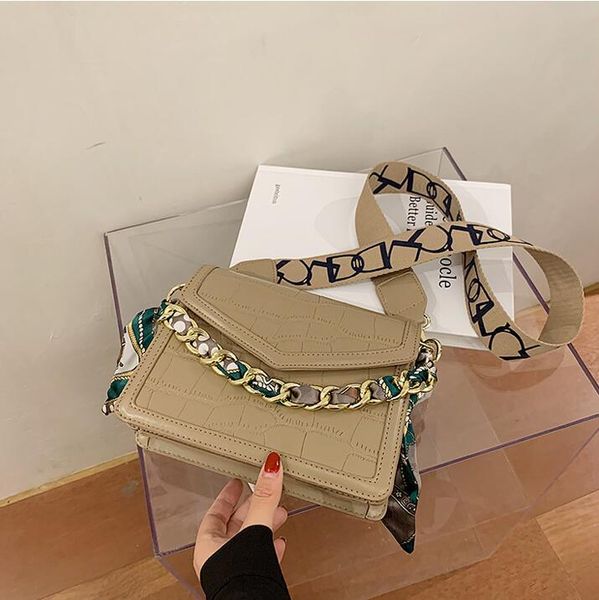 wholesale women handbag new styling leather shoulder bag street trend crocodile leather women messenger bag simple joker scarf fashion bag, Black;red
wholesale women handbag new styling leather shoulder bag street trend crocodile leather women messenger bag simple joker scarf fashion bag, Black;red