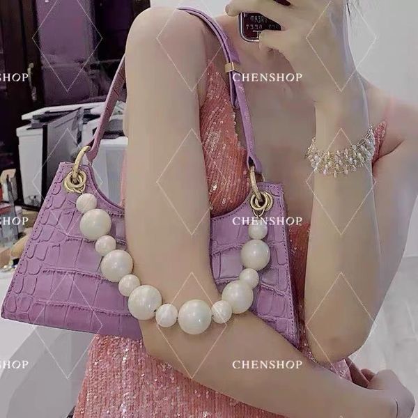 bag handbags women pearl shoulder bags chains laides baguette vintage new stylish handle totes crocodile pattern
bag handbags women pearl shoulder bags chains laides baguette vintage new stylish handle totes crocodile pattern
