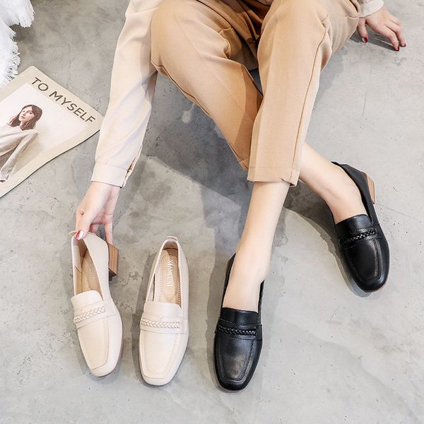large size single shoes women 2020 spring new thick heel shoes wild shallow mouth large size grandmother mary jane 34-41, Black
large size single shoes women 2020 spring new thick heel shoes wild shallow mouth large size grandmother mary jane 34-41, Black