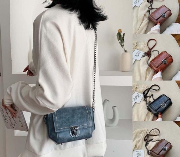 women 2020 new retro shoulder bags fashion messenger bag chain small square bag vintage pu leather shoulder bags sac aok
women 2020 new retro shoulder bags fashion messenger bag chain small square bag vintage pu leather shoulder bags sac aok