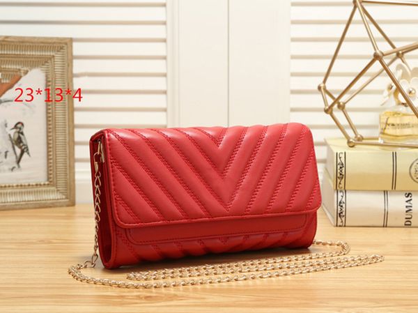 2020 designer handbags shoulder bag patent leather handbag woman bags leather handbag chain bag fashion woman bags woman wallet
2020 designer handbags shoulder bag patent leather handbag woman bags leather handbag chain bag fashion woman bags woman wallet