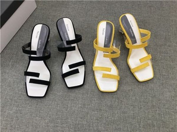 french pvc thick heel transparent sandals female 2020 new middle-heel sandals and slippers female fashion wear crystal shoes, Black
french pvc thick heel transparent sandals female 2020 new middle-heel sandals and slippers female fashion wear crystal shoes, Black