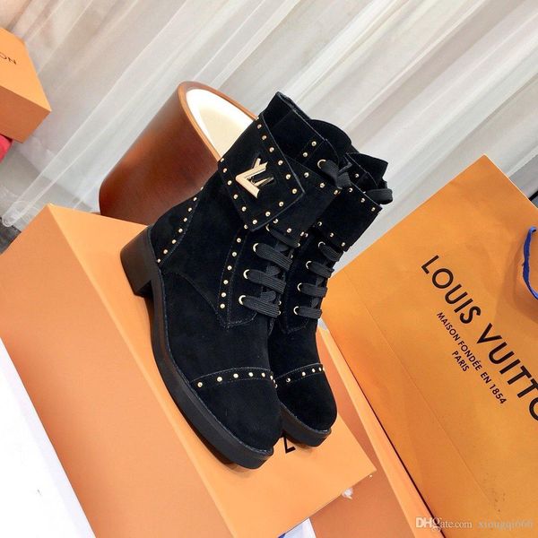 summer women's fashion high-heeled boots, high-quality luxury ladies boots, comfortable and breathableaf, Red;white
summer women's fashion high-heeled boots, high-quality luxury ladies boots, comfortable and breathableaf, Red;white