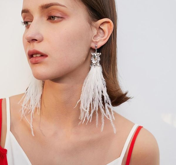 simple personality new exaggerated temperament long feather wild earrings female002, Golden;silver
simple personality new exaggerated temperament long feather wild earrings female002, Golden;silver