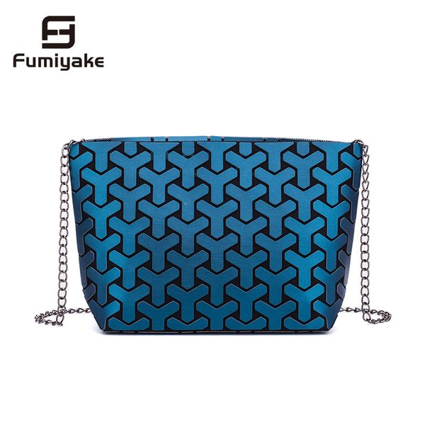 2020 new women chain shoulder bag letter handbag fashion geometry messenger bags plain folding crossbody bags clutch bolso
2020 new women chain shoulder bag letter handbag fashion geometry messenger bags plain folding crossbody bags clutch bolso