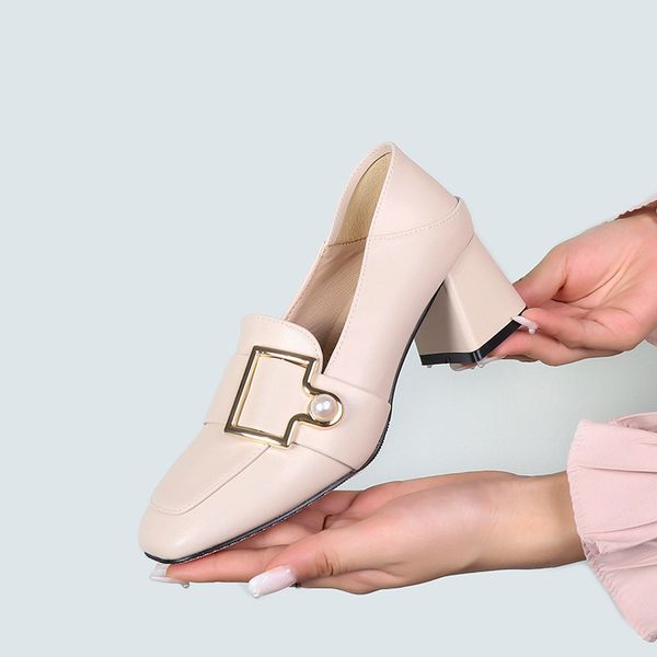2020 new spring fashion new pearl decorative button casual high heel loafers chunky heel fashion double purpose womens shoes, Black
2020 new spring fashion new pearl decorative button casual high heel loafers chunky heel fashion double purpose womens shoes, Black