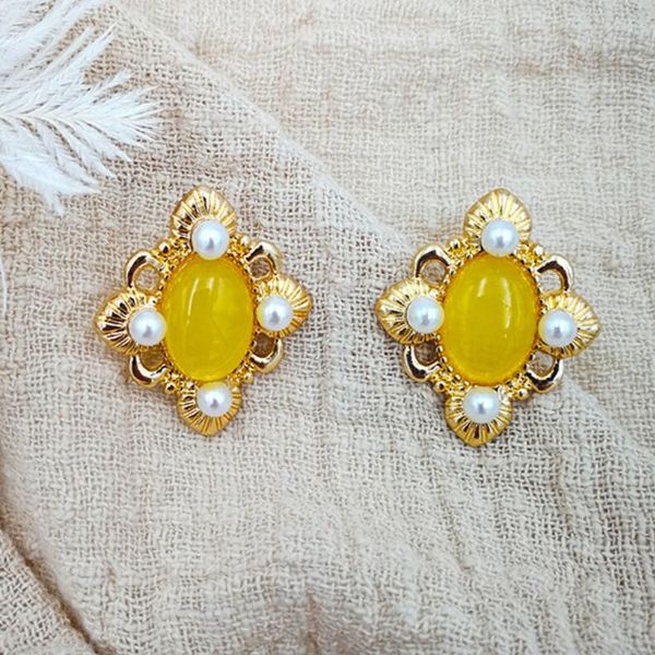 jewelry button flower earrings yellow classic flowers stud earrings for women fashion of shipping, Golden;silver
jewelry button flower earrings yellow classic flowers stud earrings for women fashion of shipping, Golden;silver