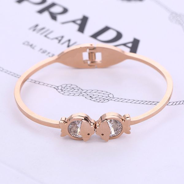 rose gold titanium steel bracelet, kiss fish titanium steel bracelet, anti - allergy and non - fading, Black
rose gold titanium steel bracelet, kiss fish titanium steel bracelet, anti - allergy and non - fading, Black