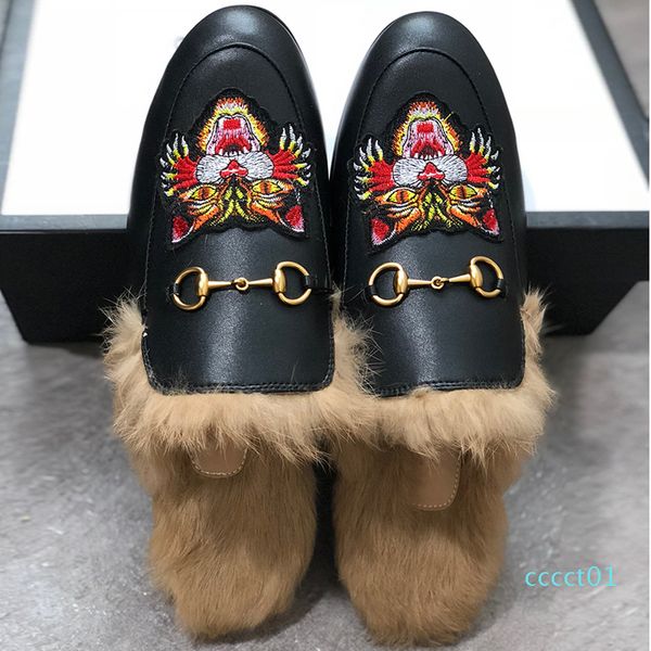women mules flats fur slippers princetown fashion chain ladies casual shoes women men loafers muller slipper shoes with box ct01, Black
women mules flats fur slippers princetown fashion chain ladies casual shoes women men loafers muller slipper shoes with box ct01, Black