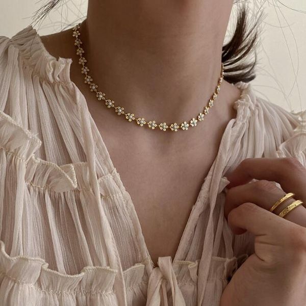 new bohemian tiny flower choker necklace women female gold color short chain all match collares necklace jewelry kolye gift, Silver
new bohemian tiny flower choker necklace women female gold color short chain all match collares necklace jewelry kolye gift, Silver