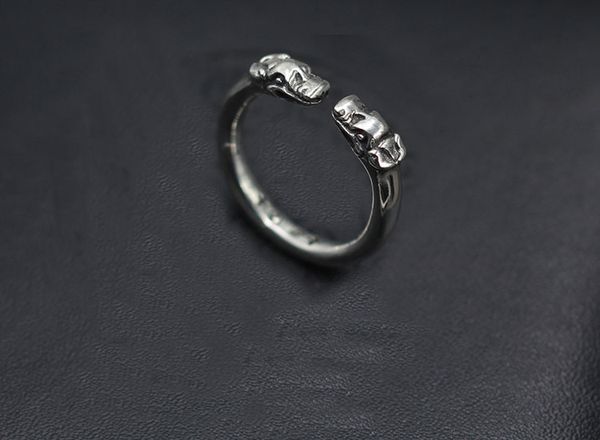 925 sterling silver rings trend personality jewelry punk style man and women lovers gift hip hop cross dragon style luxury designer jewelry
925 sterling silver rings trend personality jewelry punk style man and women lovers gift hip hop cross dragon style luxury designer jewelry