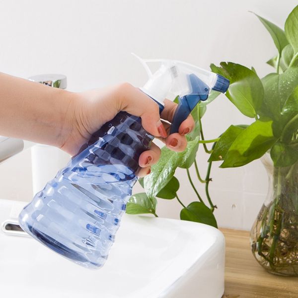 spray bottle transparent watering can rotary spray head can adjust water watering for garden 1
spray bottle transparent watering can rotary spray head can adjust water watering for garden 1