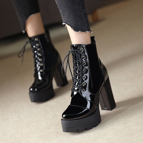 boots the women fashion platform square high heel ankle patent leather autumn winter plush woman black
boots the women fashion platform square high heel ankle patent leather autumn winter plush woman black