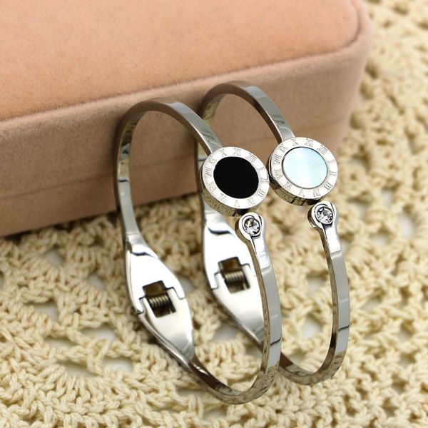 bracelets & bangles with shell charm bangle jewelry trendy hand link bangle charm wide women bracelets, Black
bracelets & bangles with shell charm bangle jewelry trendy hand link bangle charm wide women bracelets, Black