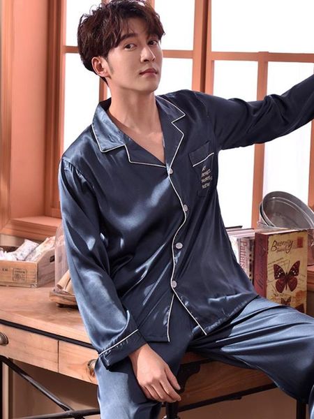 new arrival fashion spring autumn long sleeve thin ice silk men summer young clothes set print pajamas size l-3xl, Black;brown
new arrival fashion spring autumn long sleeve thin ice silk men summer young clothes set print pajamas size l-3xl, Black;brown