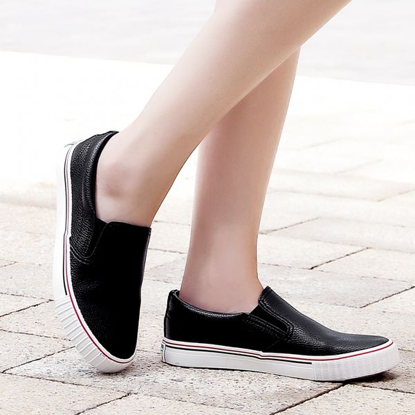 2020 new women leather loafers shoes soft moccasins slip-on shallow femme flats shoes thick bottom casual u15-96, Black
2020 new women leather loafers shoes soft moccasins slip-on shallow femme flats shoes thick bottom casual u15-96, Black