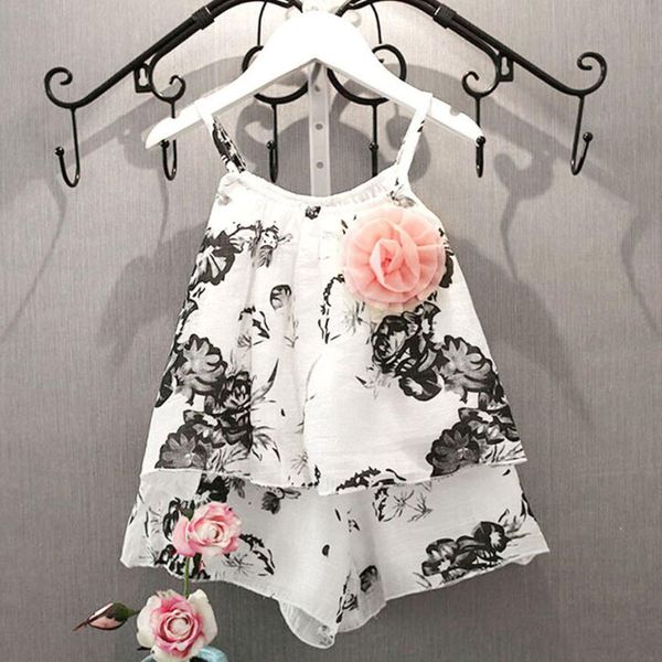 special design girls wash painting t-shirt shorts set clothes suit chinese style fashionable baby sets august 11, White
special design girls wash painting t-shirt shorts set clothes suit chinese style fashionable baby sets august 11, White