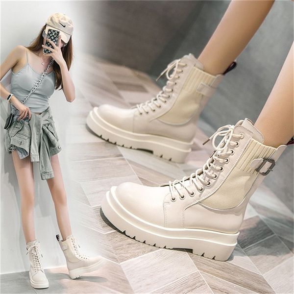 autumn fashion casual boots comfortable and breathable mid-tube boots non-slip wear-resistant flat single women, Black
autumn fashion casual boots comfortable and breathable mid-tube boots non-slip wear-resistant flat single women, Black