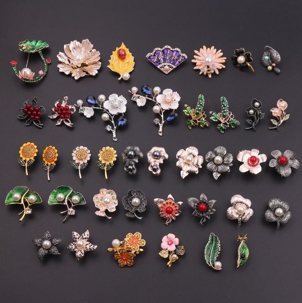 female buckle  pin alloy brooches exquisite and cute   jewelry brooches for women fashion jewelry wedding brooch coat suit  acces, Gray
female buckle  pin alloy brooches exquisite and cute   jewelry brooches for women fashion jewelry wedding brooch coat suit  acces, Gray