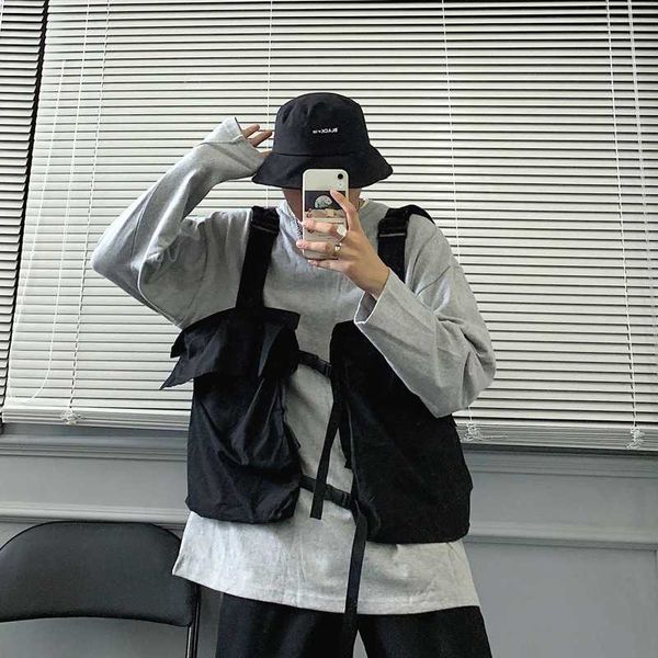 2020 winter new men's japanese trend personality couple big size harajuku casual tactics dark function wind vest, Black;white
2020 winter new men's japanese trend personality couple big size harajuku casual tactics dark function wind vest, Black;white