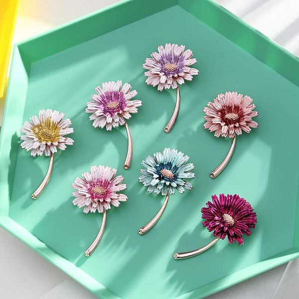 elegant vinatge painting oil enemal flower brooch pin for women girl handmade metal colorful wedding party brooch badge jewelry, Gray
elegant vinatge painting oil enemal flower brooch pin for women girl handmade metal colorful wedding party brooch badge jewelry, Gray