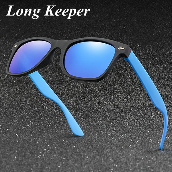 fashion vintage polarized sunglasses man classic brand rivets design men women retro glasses driving, White;black
fashion vintage polarized sunglasses man classic brand rivets design men women retro glasses driving, White;black