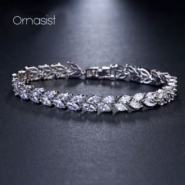shiny white leaf shape zircon bracelet 2020 new charm elegant ladies four-color jewelry bracelet birthday party wedding gift, Golden;silver
shiny white leaf shape zircon bracelet 2020 new charm elegant ladies four-color jewelry bracelet birthday party wedding gift, Golden;silver