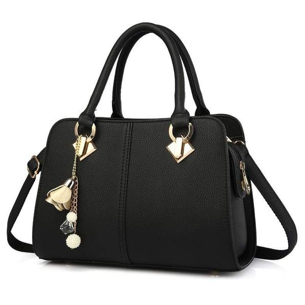 fashion handbag for women 2020 selling new solid 4 color stereotyped stitching shoulder bag handbag
fashion handbag for women 2020 selling new solid 4 color stereotyped stitching shoulder bag handbag