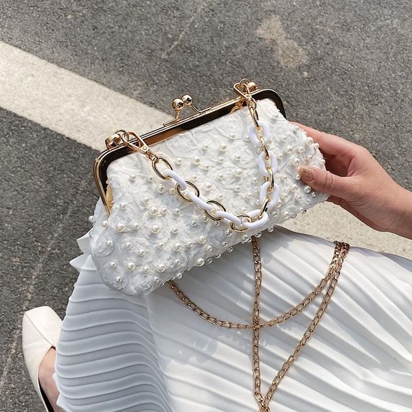 chain handle clip crossbody bags for women 2020 summer small fashion sweet knitting shoulder handbags party clutch bag
chain handle clip crossbody bags for women 2020 summer small fashion sweet knitting shoulder handbags party clutch bag