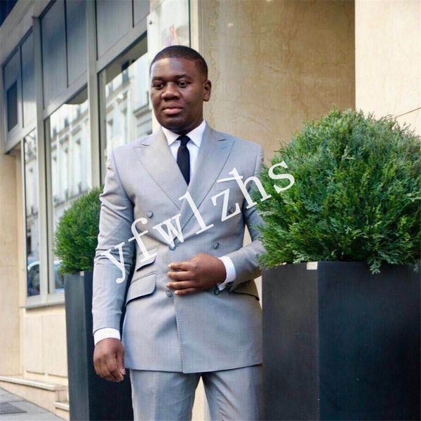 красивый двубортный groomsmen пик нагрудные свадебные groom tuxedos мужские костюмы венчания / prom / ужин best man blazer (куртка + tie + б, Black;gray
красивый двубортный groomsmen пик нагрудные свадебные groom tuxedos мужские костюмы венчания / prom / ужин best man blazer (куртка + tie + б, Black;gray