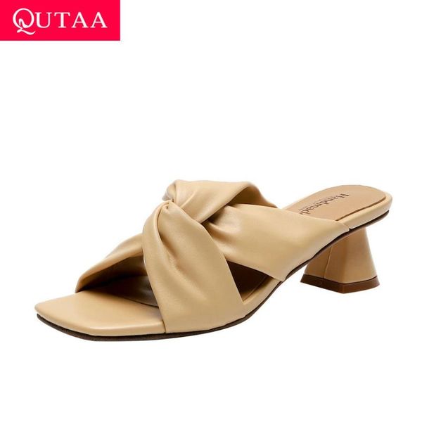 qutaa 2020 new summer slingback sandals square middle heel slip on women shoes cow leather cut outs ladies pumps size 34-40, Black
qutaa 2020 new summer slingback sandals square middle heel slip on women shoes cow leather cut outs ladies pumps size 34-40, Black