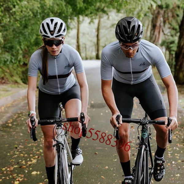 givelo глобальная задействуя джерси unisex велосипеда вершины 2020 go pro mtb team серый короткий рукав рубашки цикла дыхательный mtb спорти, Black;red
givelo глобальная задействуя джерси unisex велосипеда вершины 2020 go pro mtb team серый короткий рукав рубашки цикла дыхательный mtb спорти, Black;red