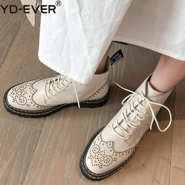 boots genuine leather women hollow out flowers brogues platform street motorcycle riding botas mujer, Black
boots genuine leather women hollow out flowers brogues platform street motorcycle riding botas mujer, Black