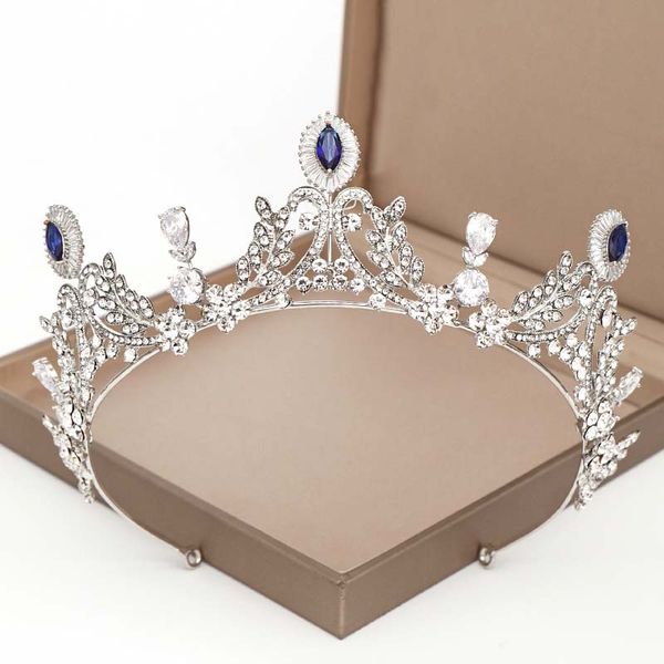 trendy hair ornaments royal blue crystal crowns handmade bridal tiara wedding crown pageant headpiece hair jewelry xh, Golden;silver
trendy hair ornaments royal blue crystal crowns handmade bridal tiara wedding crown pageant headpiece hair jewelry xh, Golden;silver
