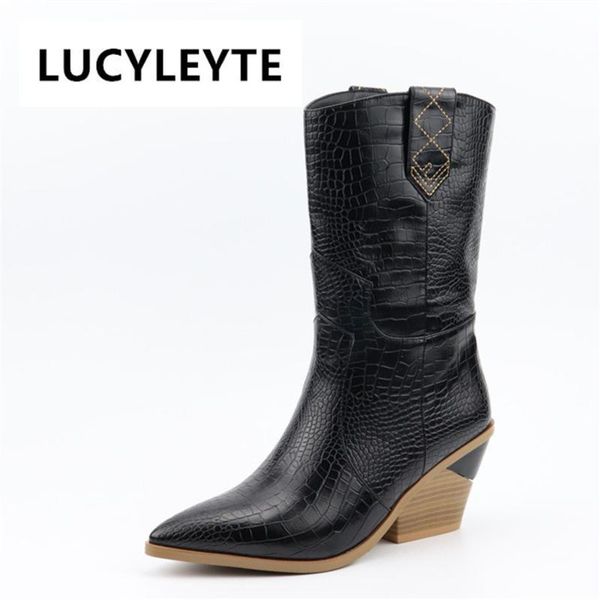 lucyleyte brand spring winter ins big size 46 high heels women shoes retro short boots slip on woman shoes western boots, Black
lucyleyte brand spring winter ins big size 46 high heels women shoes retro short boots slip on woman shoes western boots, Black