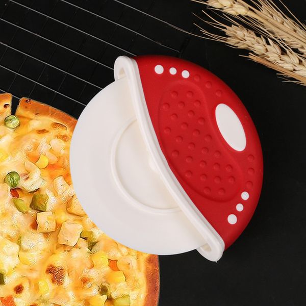wheel roller home kitchen baking tool pizza cutter set with handle detachable 
wheel roller home kitchen baking tool pizza cutter set with handle detachable