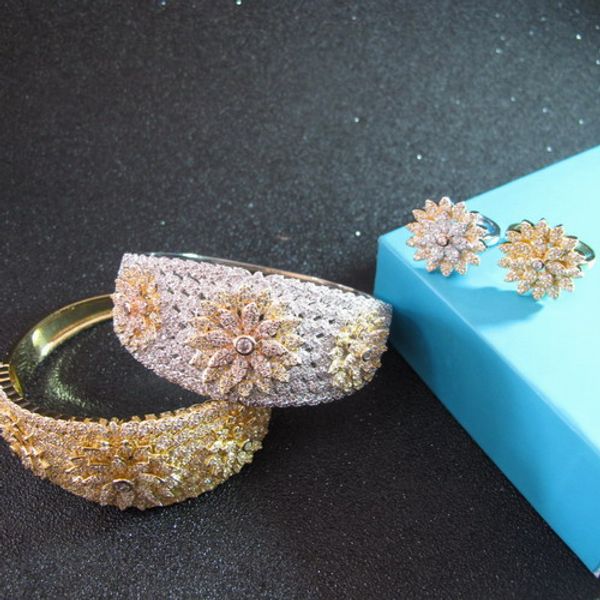 wholesale designer zirconia paved flower bangle 18k yellow gold/white gold plated bangle bracelets and rings jewelry sets for women, Silver
wholesale designer zirconia paved flower bangle 18k yellow gold/white gold plated bangle bracelets and rings jewelry sets for women, Silver