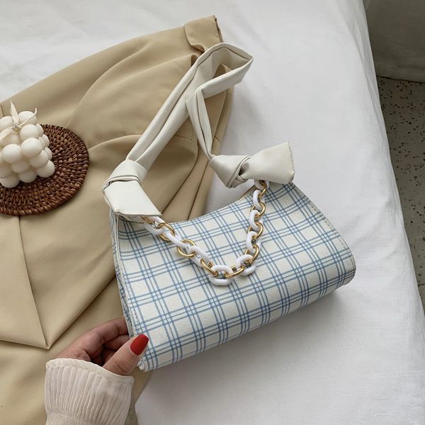 2020 новых летние маленького мешок французского подмышками мешка плечо багет тенденция всех соответствующие цепи дизайнерских сумки женщины
2020 новых летние маленького мешок французского подмышками мешка плечо багет тенденция всех соответствующие цепи дизайнерских сумки женщины