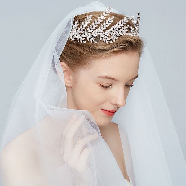 bridal headdress jewelry alloy rhinestone crown super fairy wedding accessories hair jewelry wedding hair accessories bridal, Golden;silver
bridal headdress jewelry alloy rhinestone crown super fairy wedding accessories hair jewelry wedding hair accessories bridal, Golden;silver