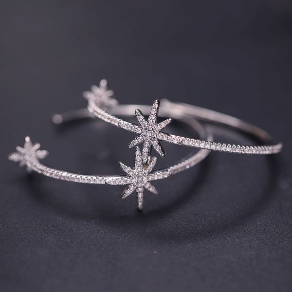 shiny big round hoop earrings for women gold/sliver/black charm snowflake zircon earring star flowers circle cz earrings jewelry 200924, Golden;silver
shiny big round hoop earrings for women gold/sliver/black charm snowflake zircon earring star flowers circle cz earrings jewelry 200924, Golden;silver
