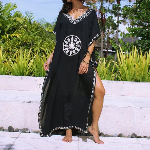 women's swimwear split embroidery beach cover-up women dress bikini tunics beachwear v-neck swimsuit cape robe de plage pareo outing, White;black
women's swimwear split embroidery beach cover-up women dress bikini tunics beachwear v-neck swimsuit cape robe de plage pareo outing, White;black