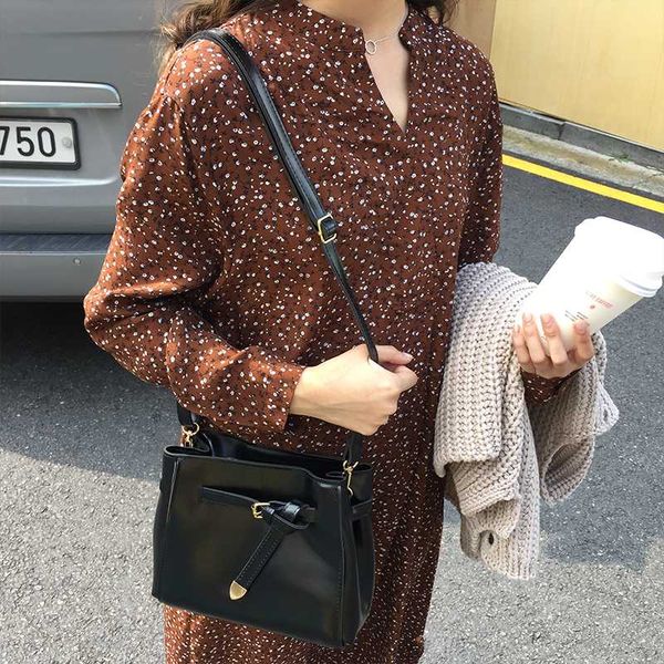 bags for women handbag designer new retro women's bag messenger bag female ladies shoulder
bags for women handbag designer new retro women's bag messenger bag female ladies shoulder