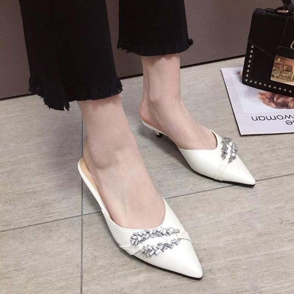 2020 new fashion korean-style pointed-toe thin semi-high heeled crystal semi-baotou slippers womans shoes, Black
2020 new fashion korean-style pointed-toe thin semi-high heeled crystal semi-baotou slippers womans shoes, Black