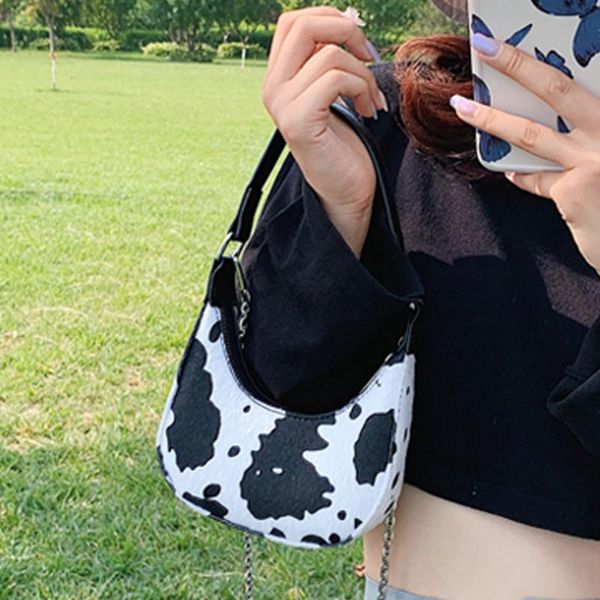 малый корова печати сумка mini sac багет tote сумки женщины урожай дизайн сумки на ремне роскошные crossbody рук для женщин 2020
малый корова печати сумка mini sac багет tote сумки женщины урожай дизайн сумки на ремне роскошные crossbody рук для женщин 2020