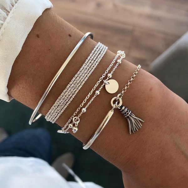 s1730 fashion jewelry 4pcs set bracelet tassel pendant bracelet chain bangle braceclets, Golden;silver
s1730 fashion jewelry 4pcs set bracelet tassel pendant bracelet chain bangle braceclets, Golden;silver