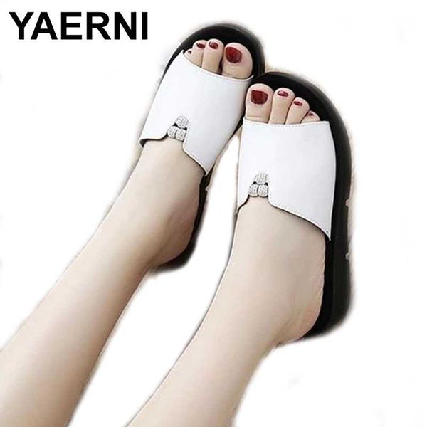 slippers yaerni mother woman2021 wear flat bottom fashion soft slip female sandals, Black
slippers yaerni mother woman2021 wear flat bottom fashion soft slip female sandals, Black