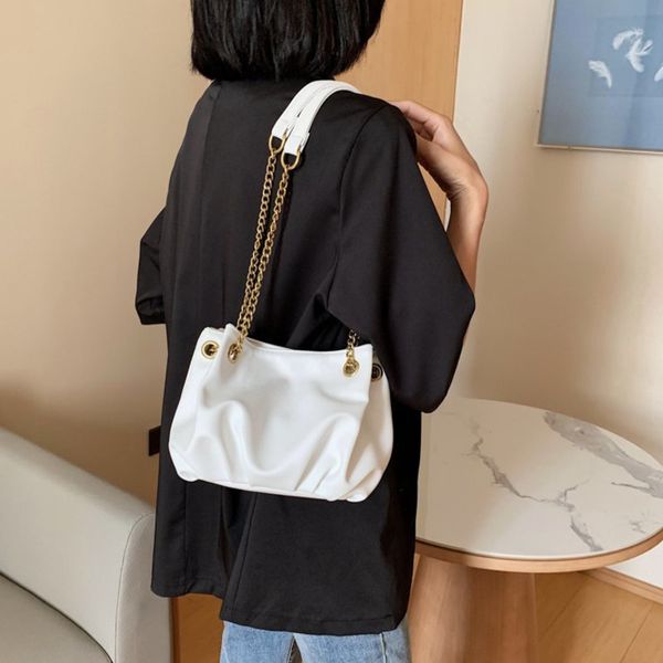 2020 fashion women crossbody bag quality leather messenger shoulder bag simple solid large capacity tote bucket clutch sac
2020 fashion women crossbody bag quality leather messenger shoulder bag simple solid large capacity tote bucket clutch sac