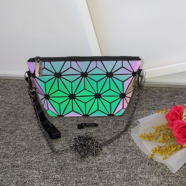 seasonblack new geometric luminous cosmetic bag slant span bag fashion women's outdoor leisure
seasonblack new geometric luminous cosmetic bag slant span bag fashion women's outdoor leisure