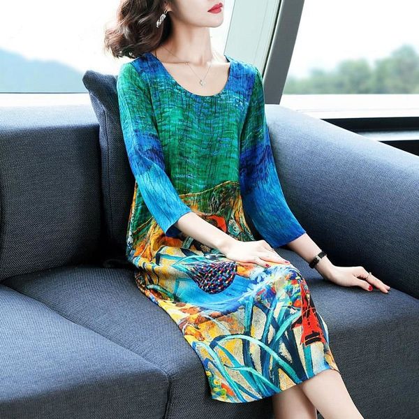 casual dresses holiday beach dress women loose faux silk plus size vestidos 2021 elegant retro printed o-neck robe ladies spring, Black;gray
casual dresses holiday beach dress women loose faux silk plus size vestidos 2021 elegant retro printed o-neck robe ladies spring, Black;gray