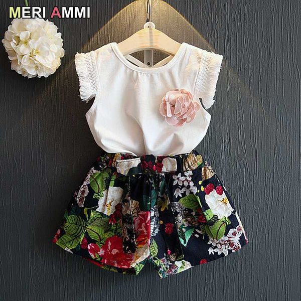 meri ammi 2 pcs set children girl clothing outfit set lace tee +flower shorts for 2-13 year girl, White
meri ammi 2 pcs set children girl clothing outfit set lace tee +flower shorts for 2-13 year girl, White